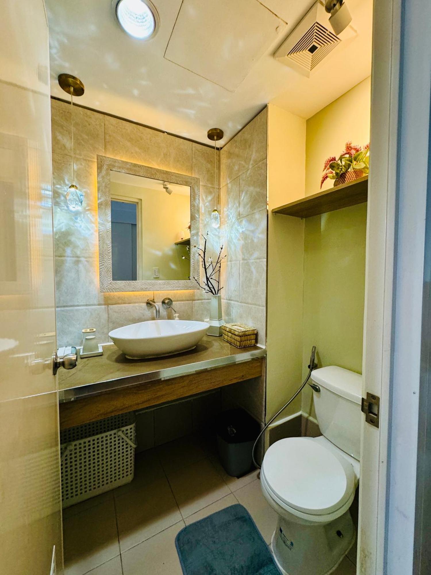 Aesthetic Functional Minimalist Space Sunvida Tower Sv1716 Cebu Bagian luar foto